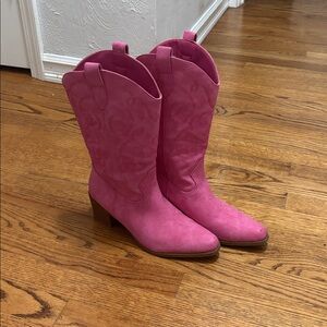 Dream Pairs Pink Heeled Boots